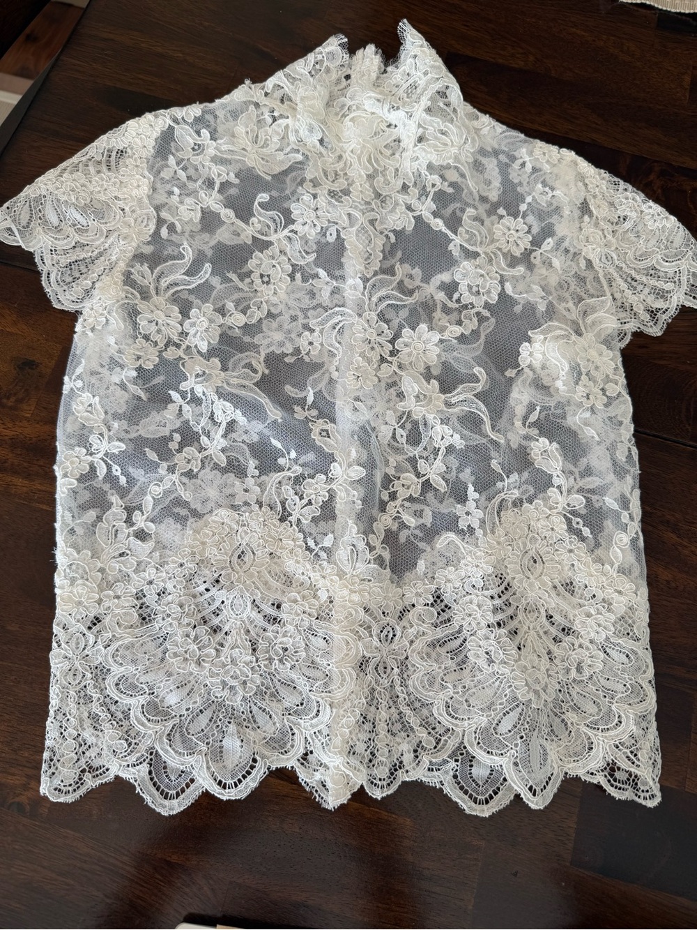 Delicate White Lace Short Sleeve bolero/ wedding